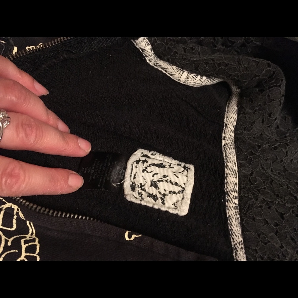 Zip up jacket - Picture 2 of 2